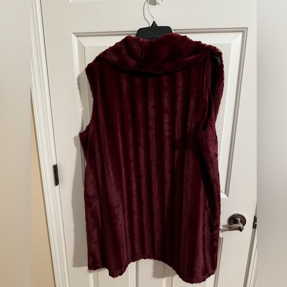 Slinky Brand faux mink fur long vest, size 1X - Picture 6 of 6